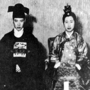 1935�� 5�� ��ģ�� ���� �̿�� �ڿ�ȿ �ճ� �������� ȥ�ν� ����.