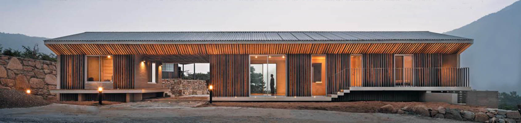 Ŭ���ϸ� Ȯ������� �ֽ��ϴ�