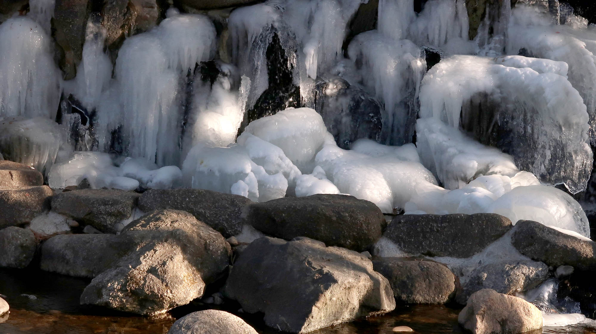 Ŭ���ϸ� Ȯ������� �ֽ��ϴ�